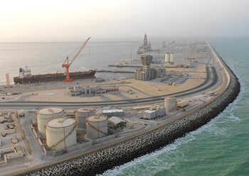 OOMCO plans to expand its service to other Omani ports such as Sultan Qaboos and Salalah after the arrival of the second barge